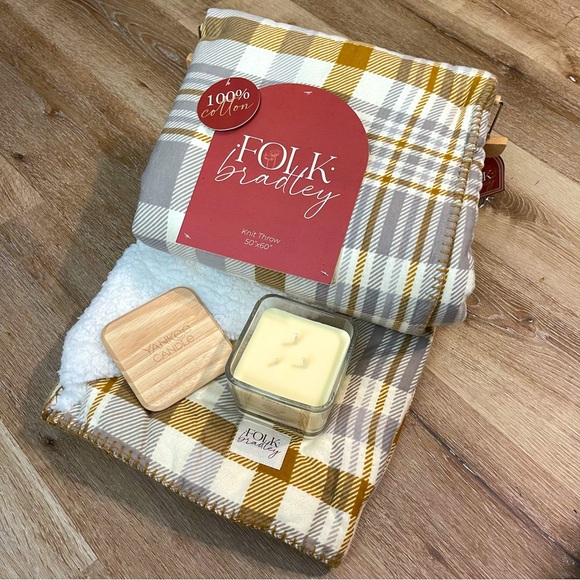 NWT Folk Bradley Fleece Throw with Yankee Candle 3-wick Honey Vanilla BUNDLE - Picture 6 of 14